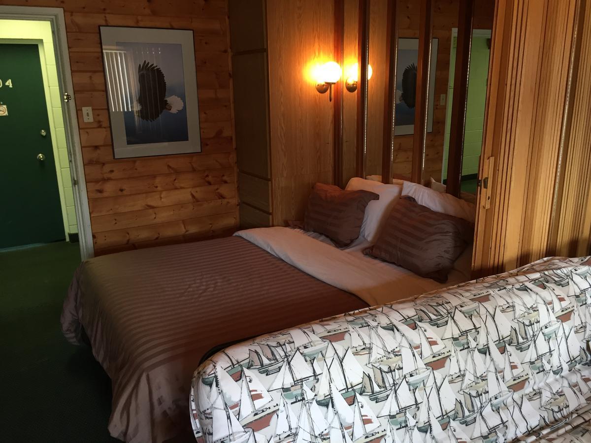 Falcon Lake Hotel Zewnętrze zdjęcie